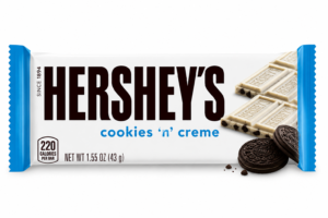 HERSHEY'S Cookies 'n' Creme Chocolate Bar – 1.55 oz